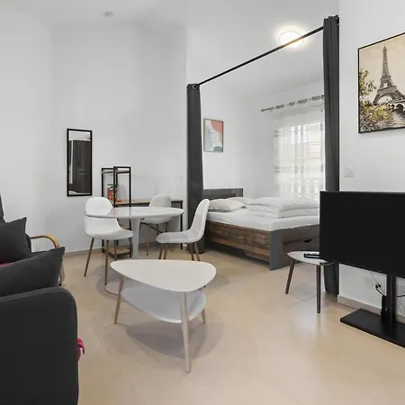 2 Proche Centre Avec Parking