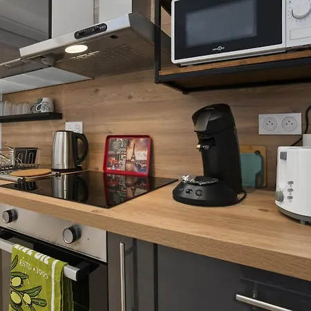 2 Proche Centre Avec Parking *