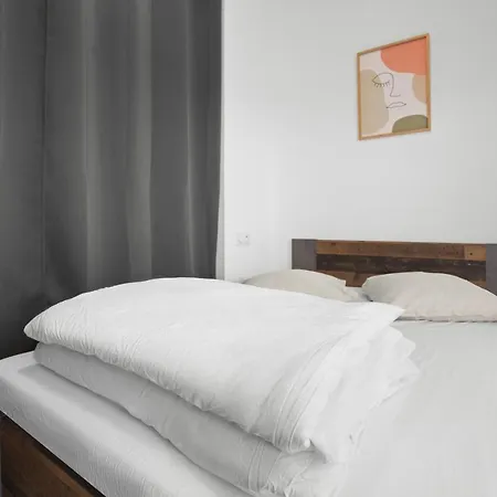 2 Proche Centre Avec Parking Lägenhet