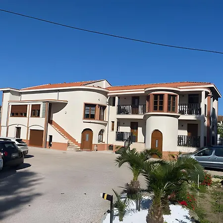 Апартаменты 2 Proche Centre Avec Parking