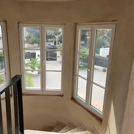 2 Proche Centre Avec Parking Апартаменты Фрежюс