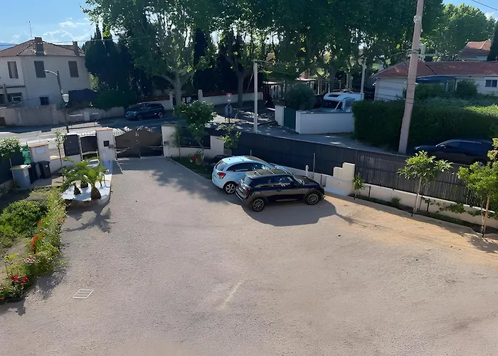 Διαμέρισμα 2 Proche Centre Avec Parking *